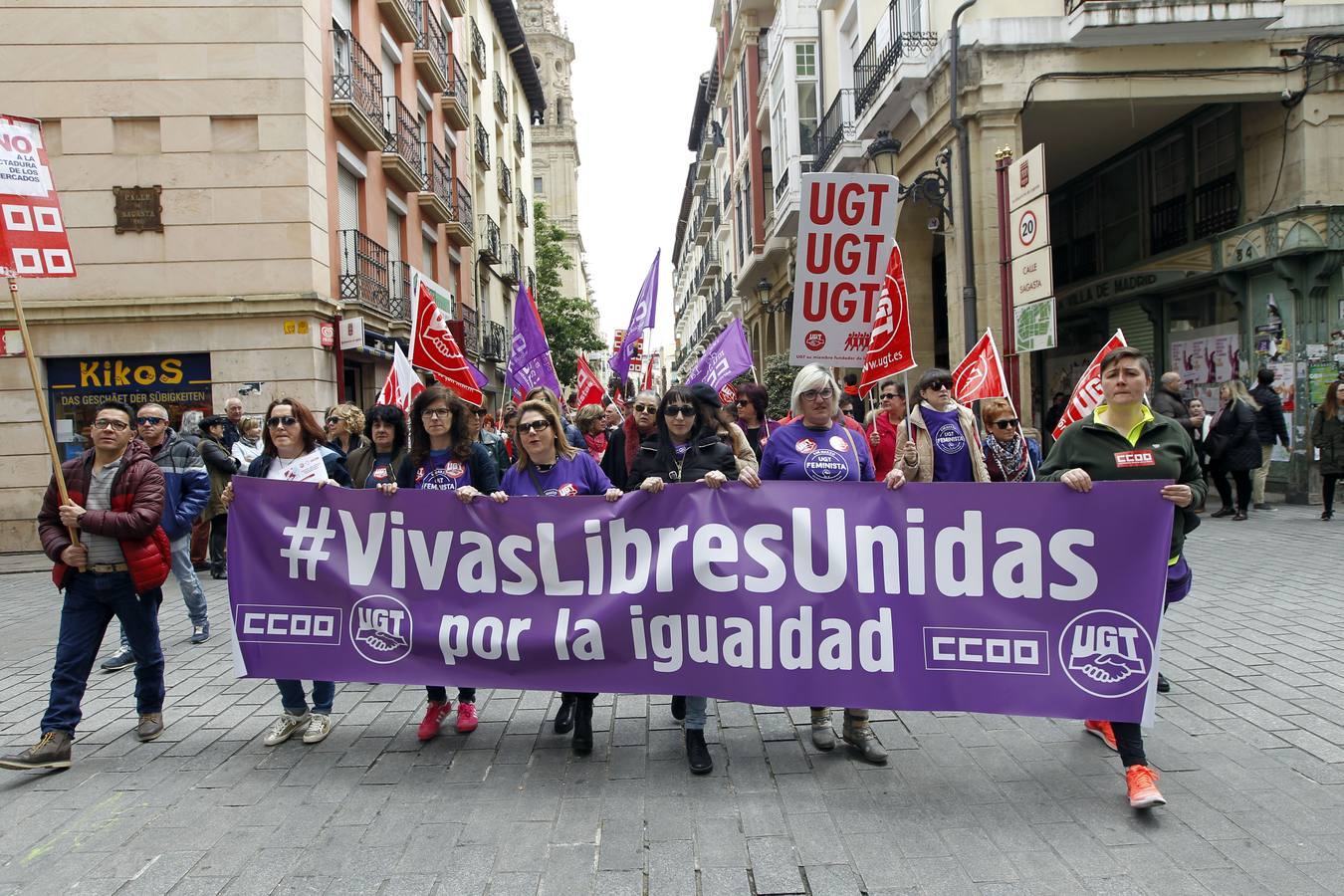 Fotos: Manifestación del 1 de Mayo en Logroño