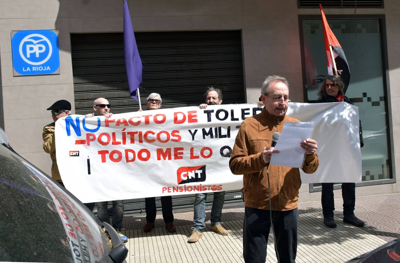 Fotos: Manifestación por el Primero de Mayo de la CNT