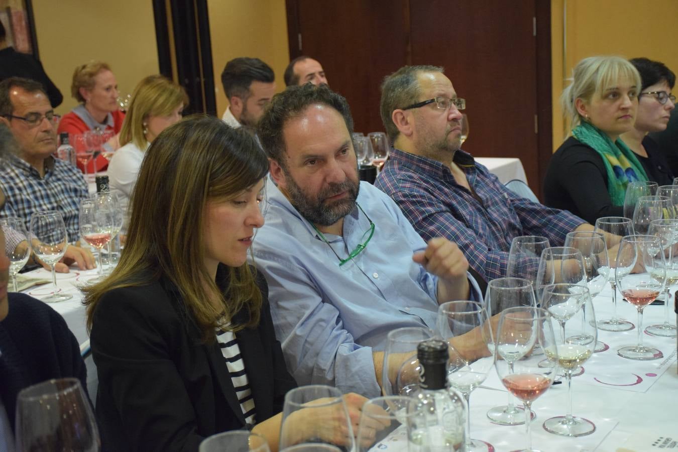 Félix Martínez, de Bodegas Martínez Corta, presentó sus vinos en el Club de Catas de lomejordelvinoderioja.com.