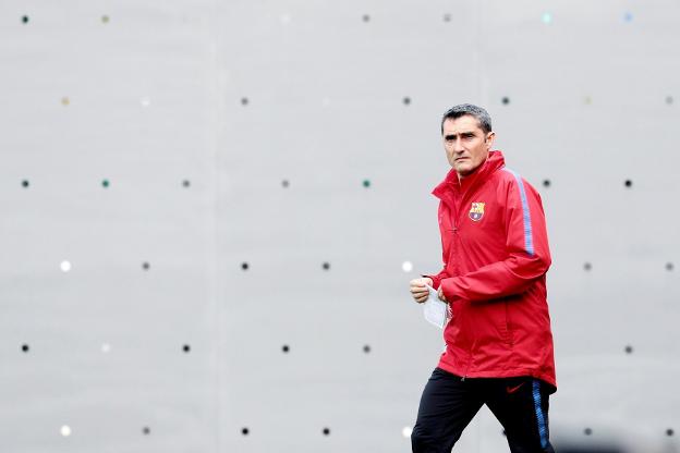 Ernesto Valverde, en la sesión azulgrana celebrada ayer. :: efe