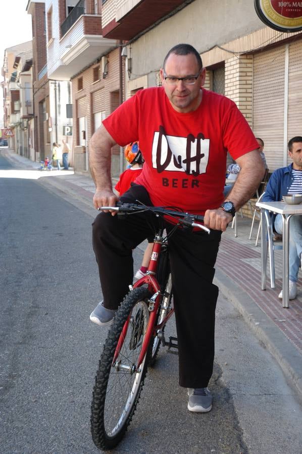 386 cicilistas participaron en el décimo quinto Día de la Bicicleta de Cervera, organizado por la AMPA de Primaria.