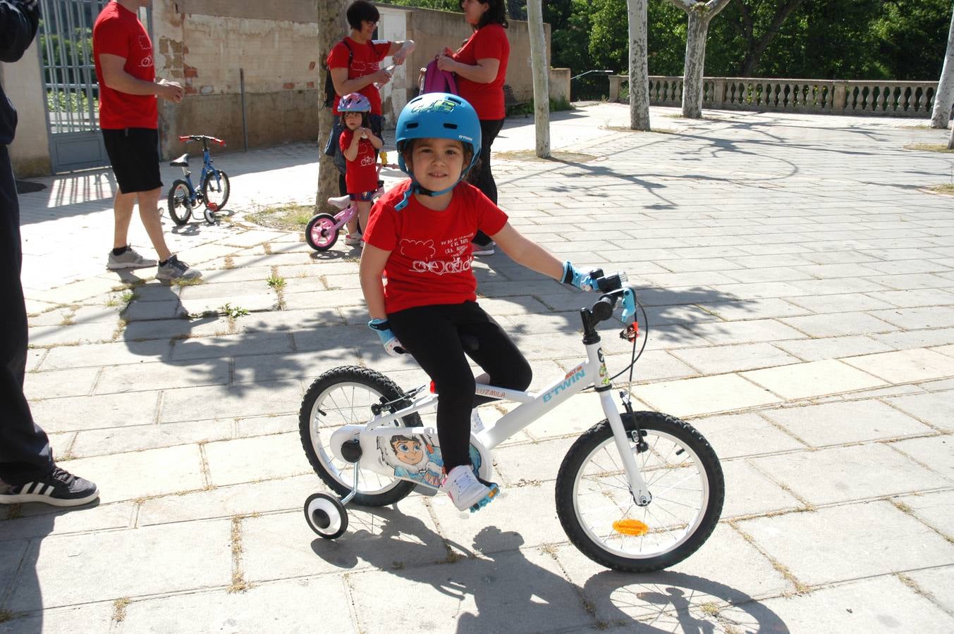 386 cicilistas participaron en el décimo quinto Día de la Bicicleta de Cervera, organizado por la AMPA de Primaria.