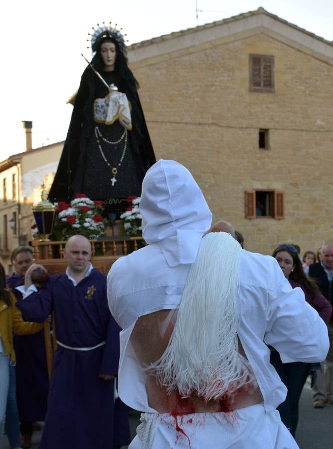 Fotos: La devoción cotidiana de San Vicente