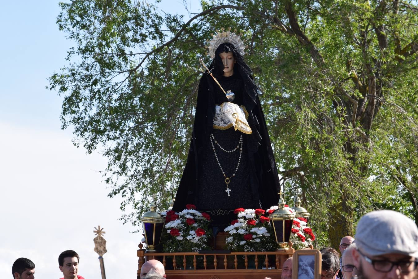 Fotos: La devoción cotidiana de San Vicente