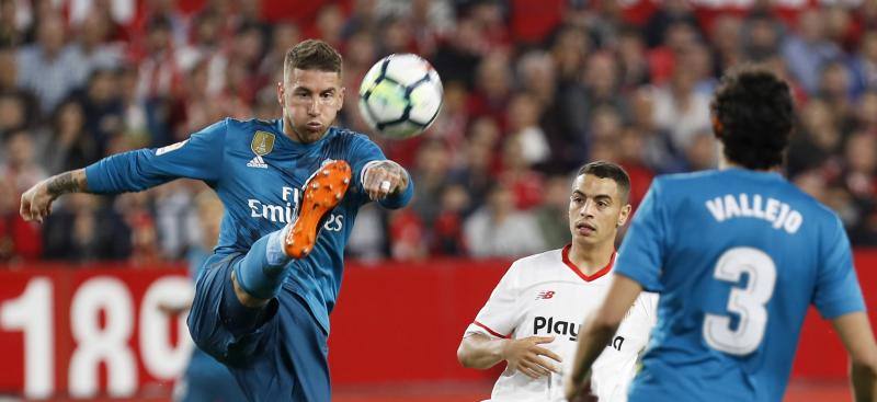 El Sevilla y el Real Madrid se enfrentaron en el Sánchez Pizjuán en el partido correspondiente a la 34ª jornada de Liga, aplazado por la disputa de la final de Copa.