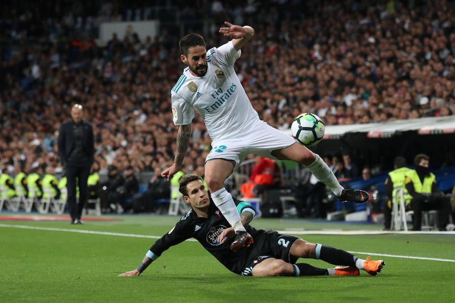 El Real Madrid goleó a un Celta impotente que no vio portería en el Santiago Bernabéu. Bale fue uno de los protagonistas del partido. El galés marcó los dos goles que abrieron el marcador. 