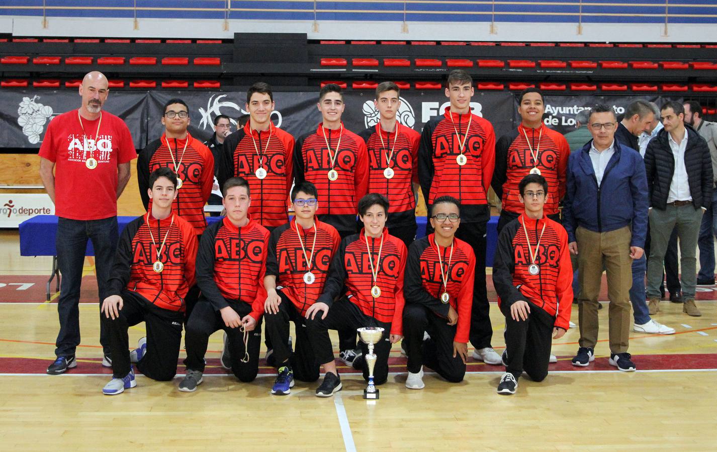 Lobete fue el lugar elegido para la celebración del Día del Baloncesto riojano