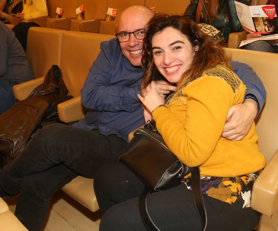 La cantante canaria presentó ayer su nuevo disco en Riojafórum.