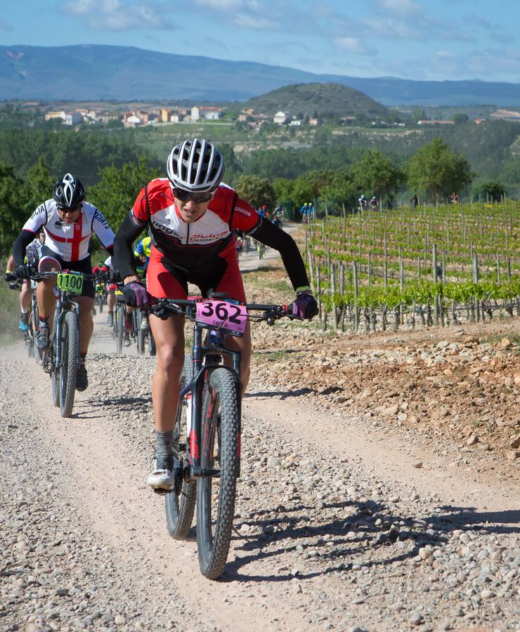 Fotos: La Rioja Bike Race - Tercera etapa: El paso por el meandro de Mantible