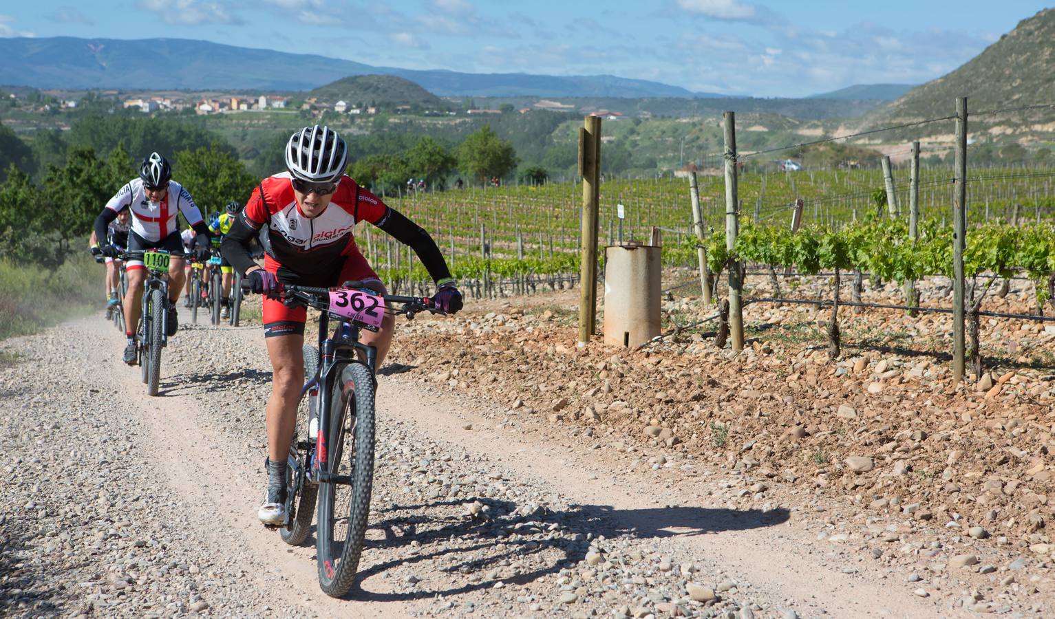 Fotos: La Rioja Bike Race - Tercera etapa: El paso por el meandro de Mantible