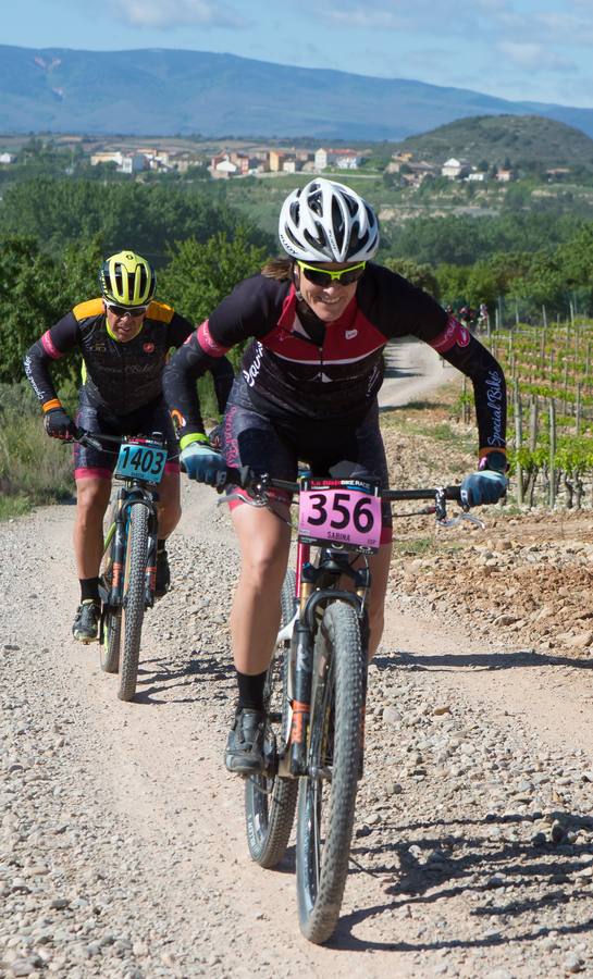 Fotos: La Rioja Bike Race - Tercera etapa: El paso por el meandro de Mantible