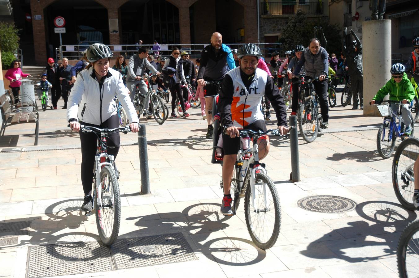 Este domingo se ha celebrado el Día de la bici de Quel en el que han participado 100 ciclistas