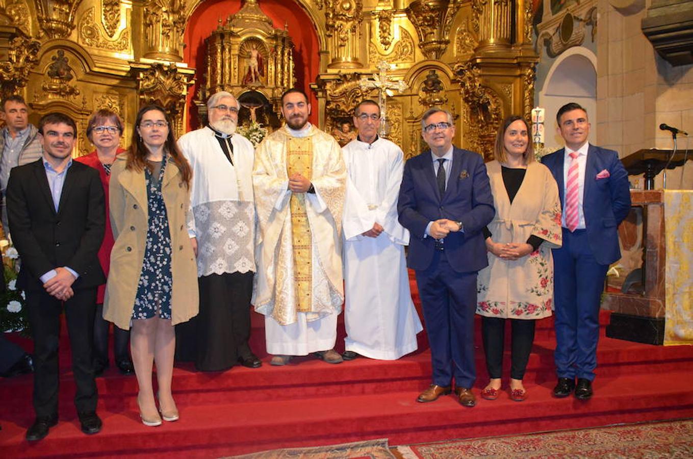 La procesión de San Isidro en Calahorra ha representado uno de los actos más emblemáticos de la celebración del patrón de los agricultores. No han faltado ruegos para una fecunda cosecha en la huerta local.