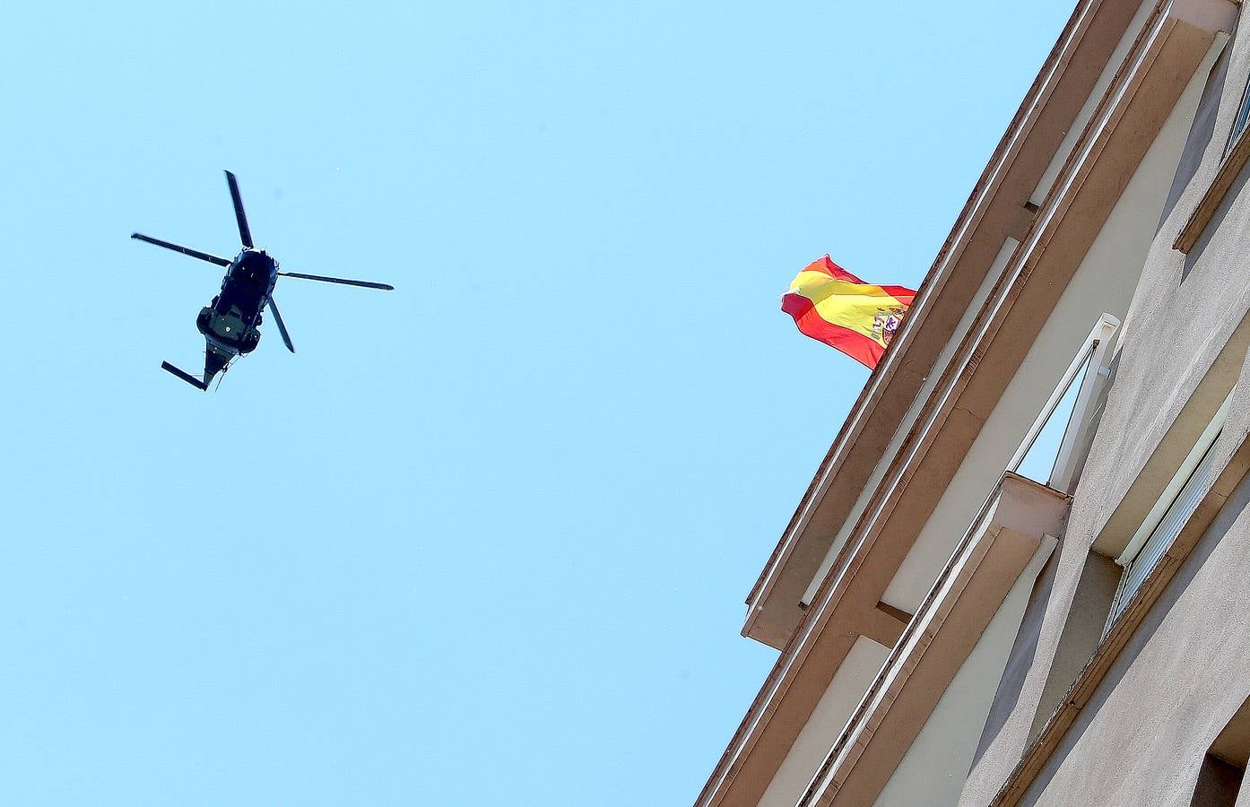 Los aviones de las Fuerzas Armadas vuelven a surcar el cielo logroñés. Están preparándose para el Desfile del Día de las Fuerzas Amaradas.