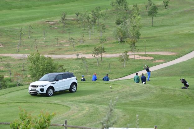 Jugadores participantes en el Torneo de Patrocinadores de la edición anterior de la Liga de Golf y Vino. 