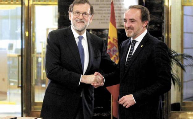 Lo que vale un diputado (navarro) para Rajoy: 80 millones de euros