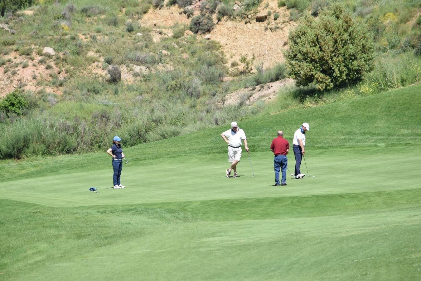 Los participantes disfrutaron de un gran torneo de golf en El Campo de Logroño.