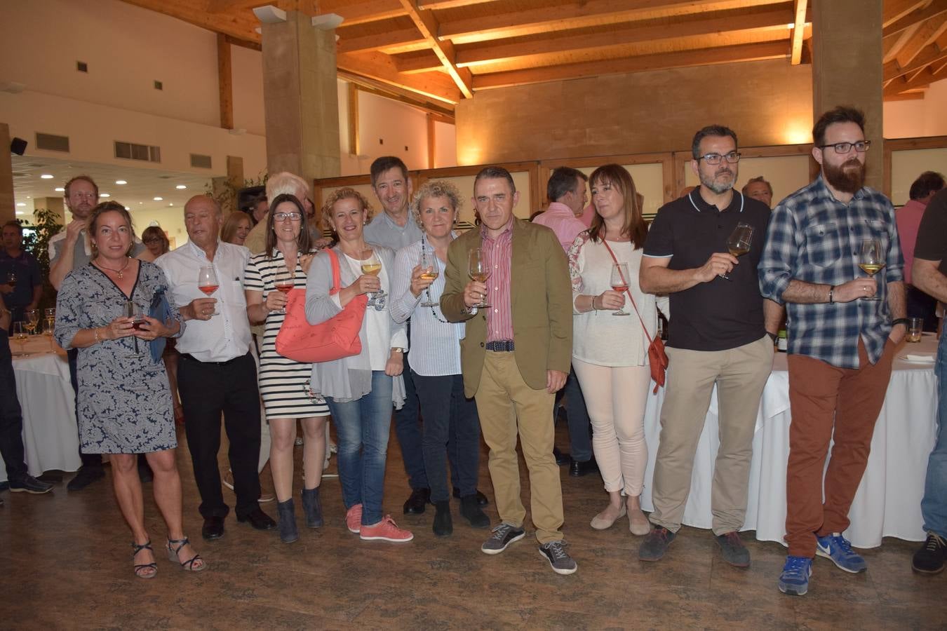 Los jugadores disfrutaron de una cata de vinos de Bodegas Monte Real, del Grupo La Navarra.