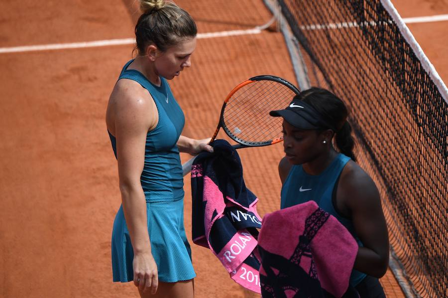 Halep derrota a la estadounidense Stephens en la final de Roland Garros femenino. La rumana, número uno del mundo, se hace así con su primer Grand Slam tras tres intentos fallidos
