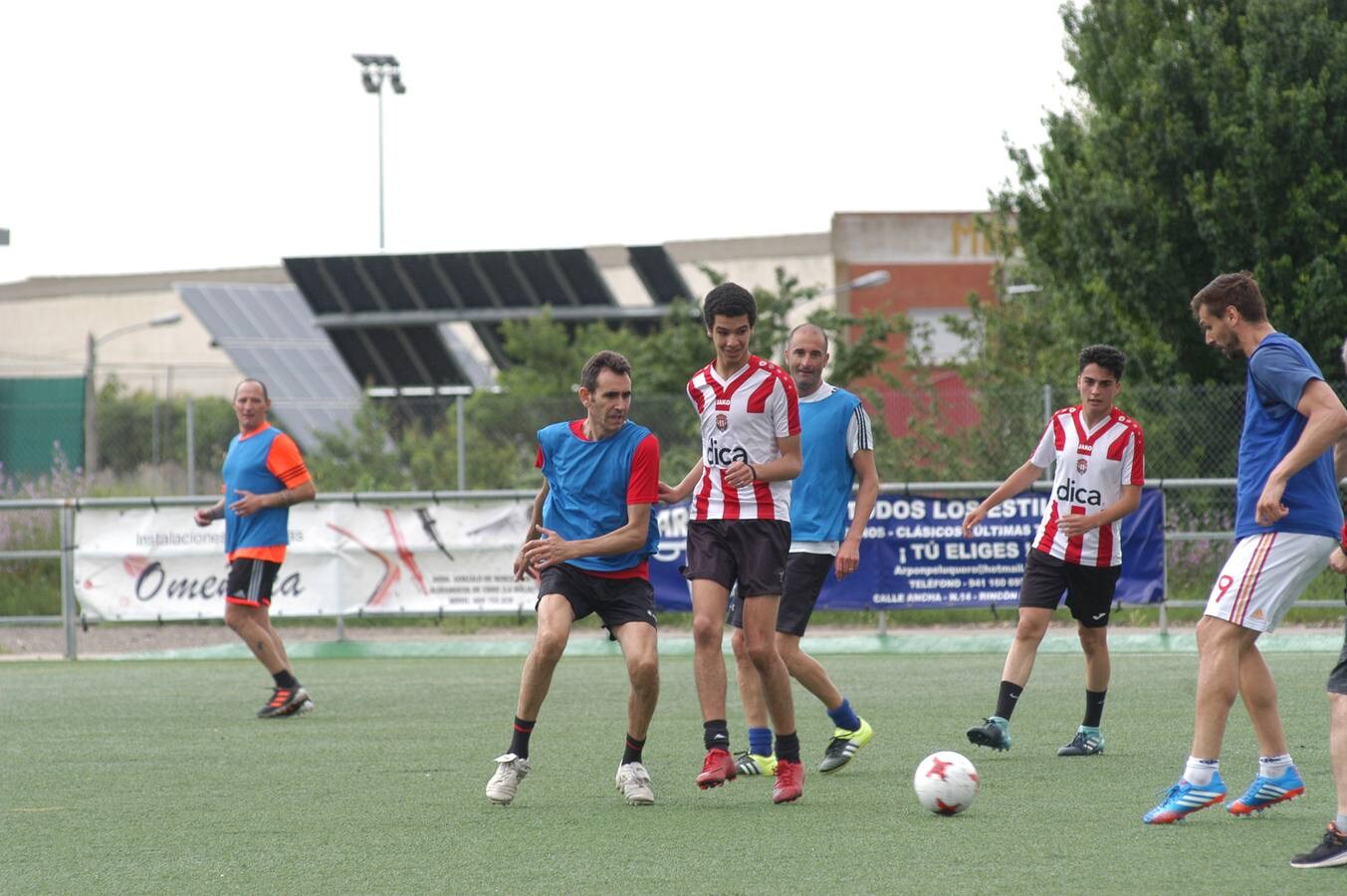 Fotos: El River Ebro homenajea a Llorente y Pardo