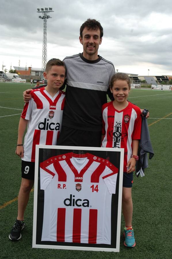 Fotos: El River Ebro homenajea a Llorente y Pardo