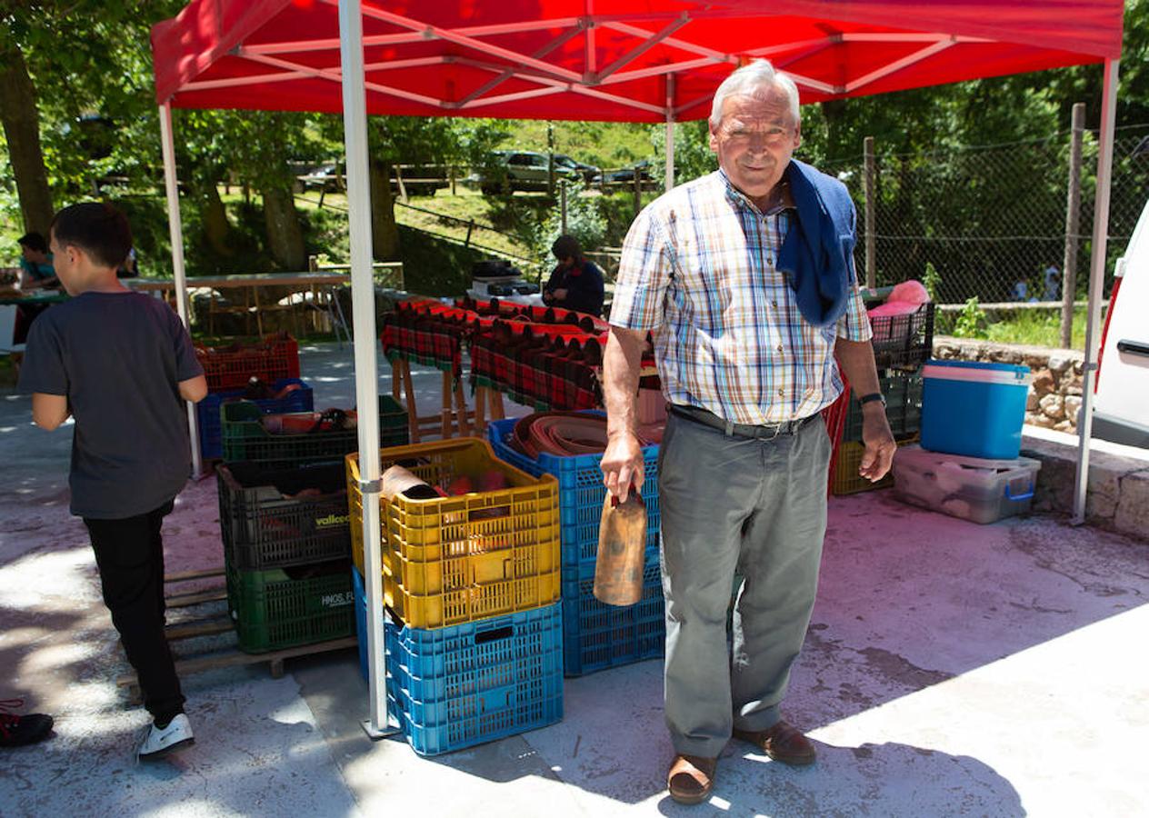 La localidad serrana de Brieva ha revivido la trashumancia. La búsqueda de pastos frescos para los rebaños de ovejas de otras latitudes a la sierra riojana y que mantiene vivas las tradiciones, los caminos y cañadas para alimentar a las cabañas ovina.