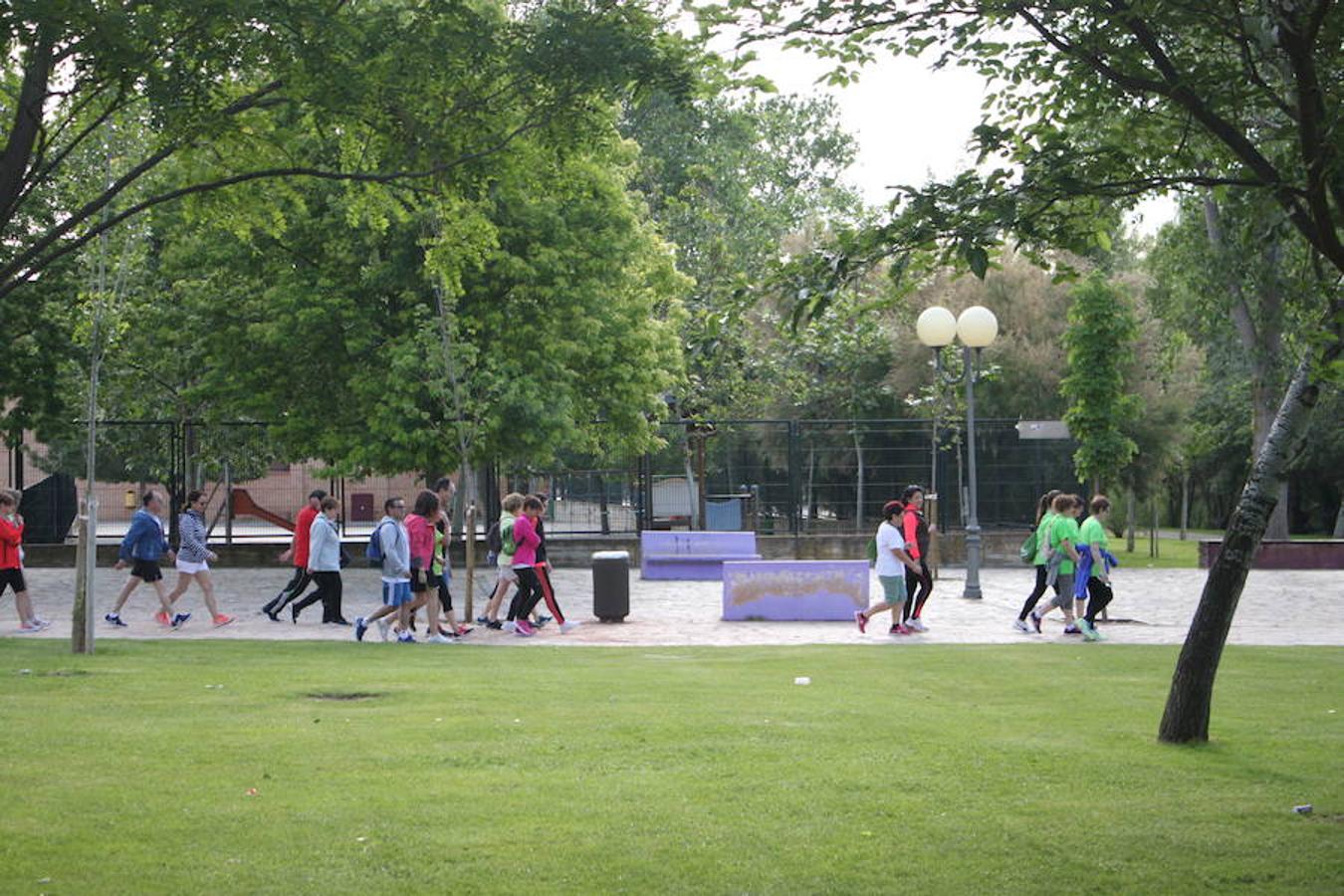 XIII Marcha Solidaria entre las localidades de Arnedo y Arnedillo a beneficio de la Asociación Española Contra el Cáncer.