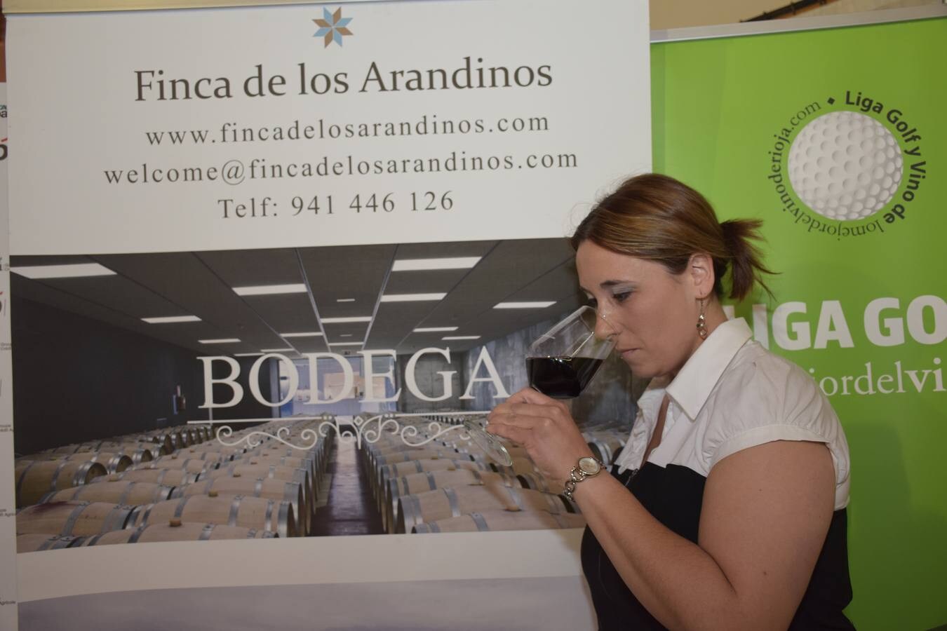 Los asistentes disfrutaron de la cata de los vinos de la Bodega Finca de los Arandinos, tras la jornada de juego.