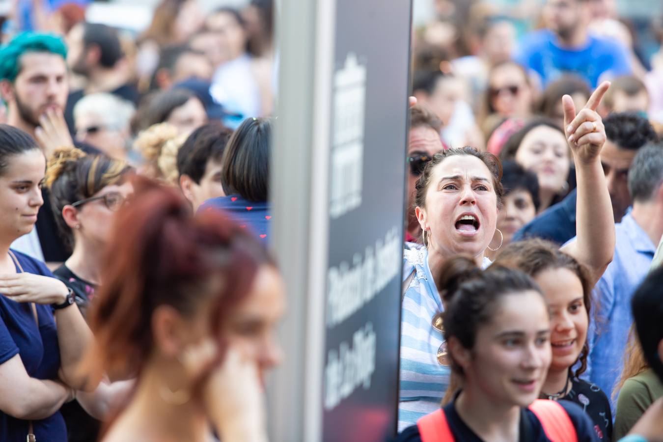 Fotos: Logroño se manifiesta contra la libertad de La Manada