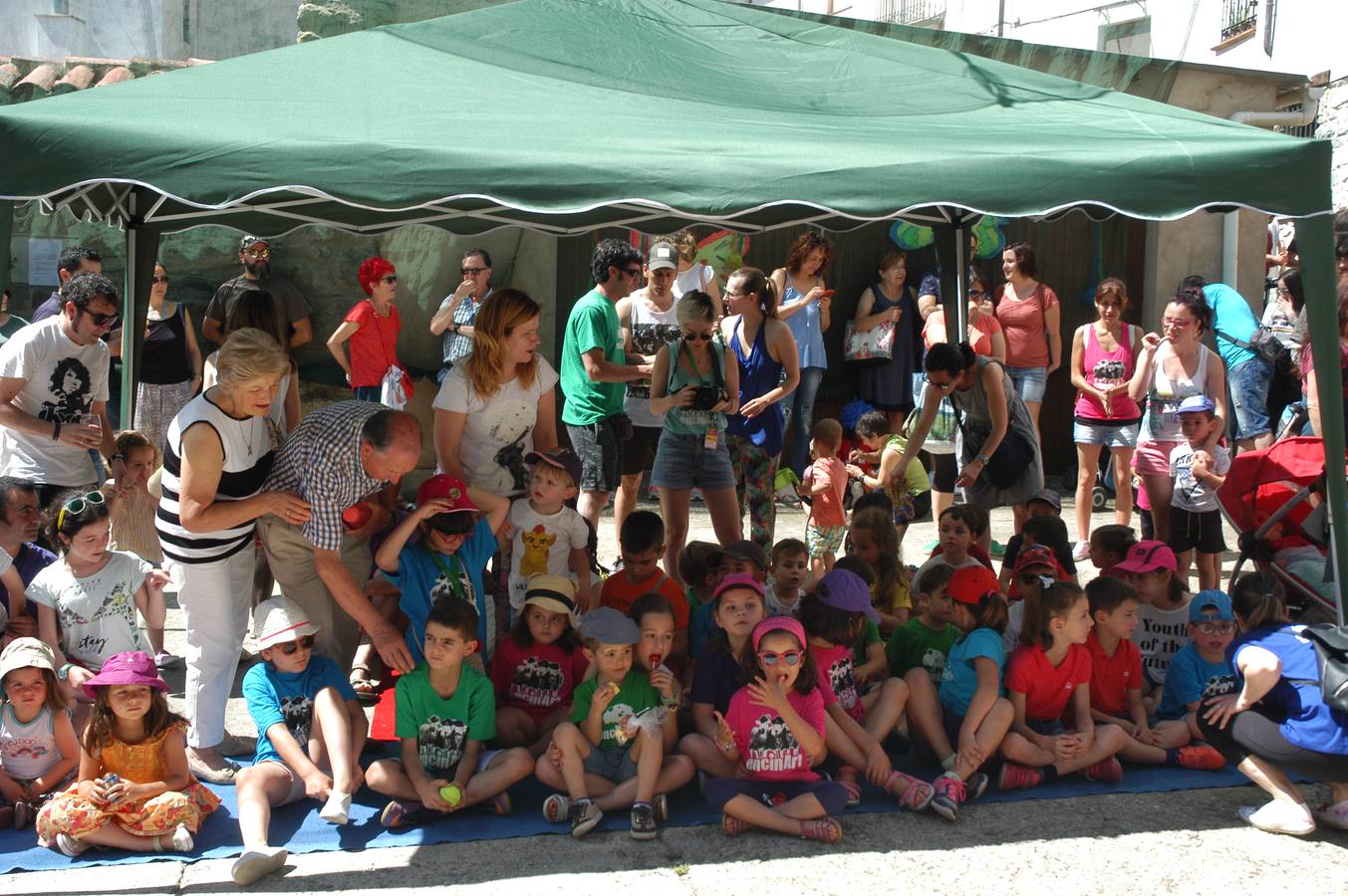 X muestra de teatro y arte de calle y patio