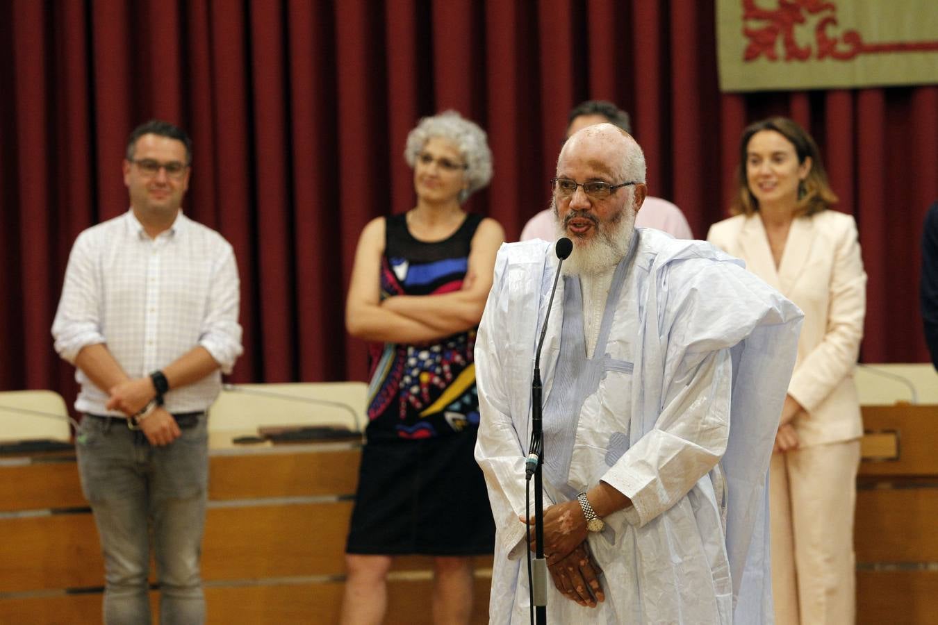 Fotos: El Ayuntamiento de Logroño recibe a 40 menores saharauis del programa &#039;Vacaciones en paz&#039;