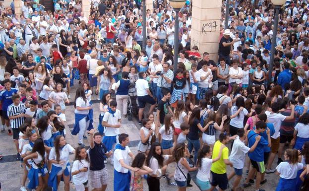 DIRECTO: el cohete de las fiestas de Lardero