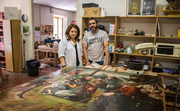 María Jesús Paracuellos y Rubén Pérez Iracheta, directores de las secciones de Imaginería y Pintura, y de Organería, respectivamente.