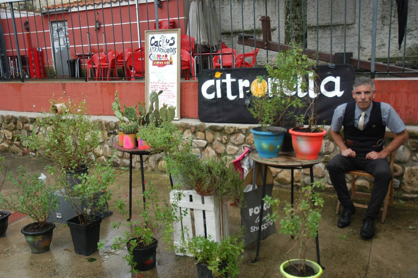 La localidad se une para catar vinos