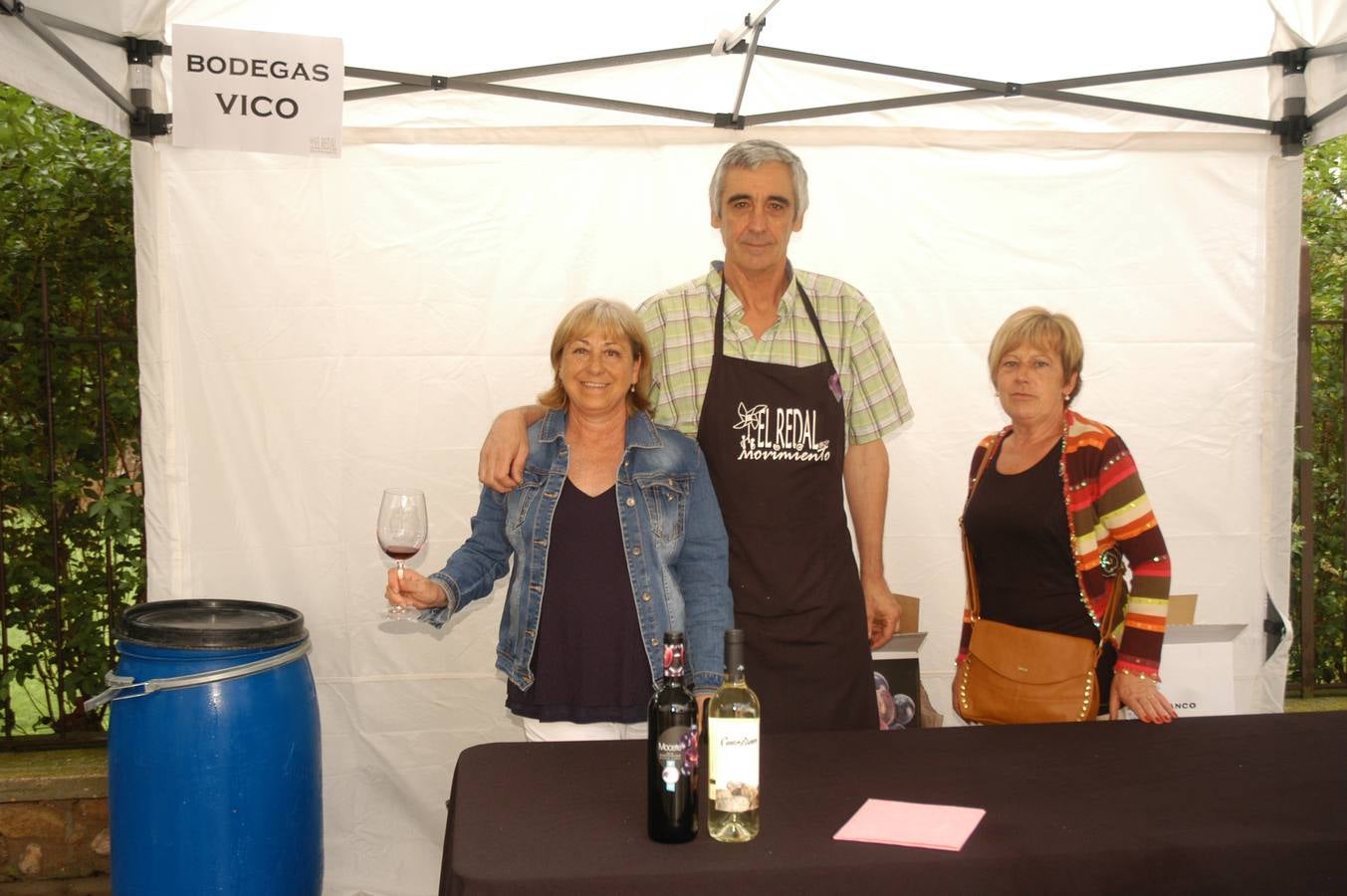 La localidad se une para catar vinos