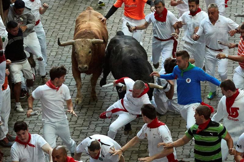 Los astados de la ganadería gaditana protagonizan un encierro veloz y limpio