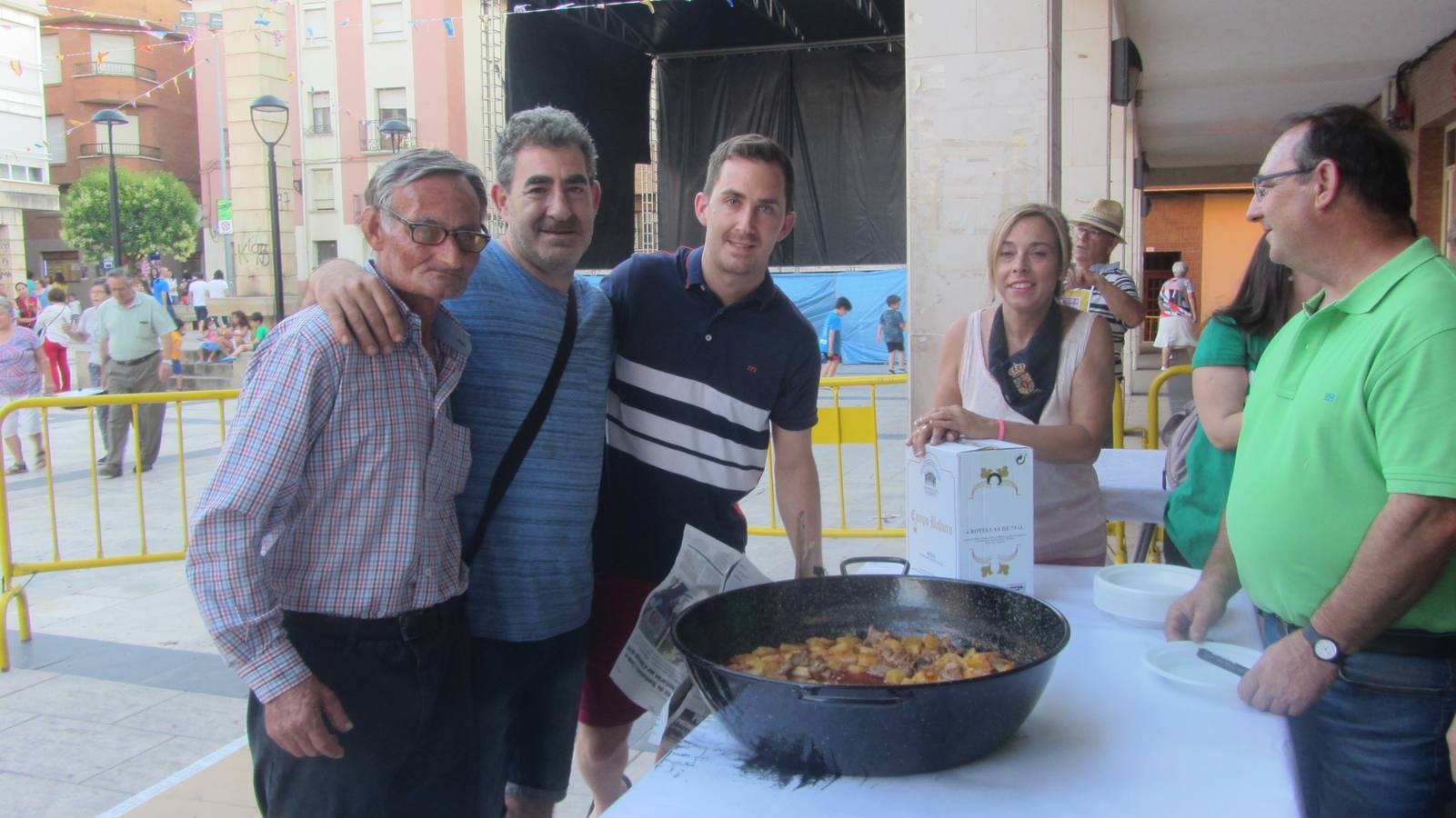 Fotos: Concurso de ranchos, que marca el final de las fiestas de San Pedro y San Marcial de Lardero