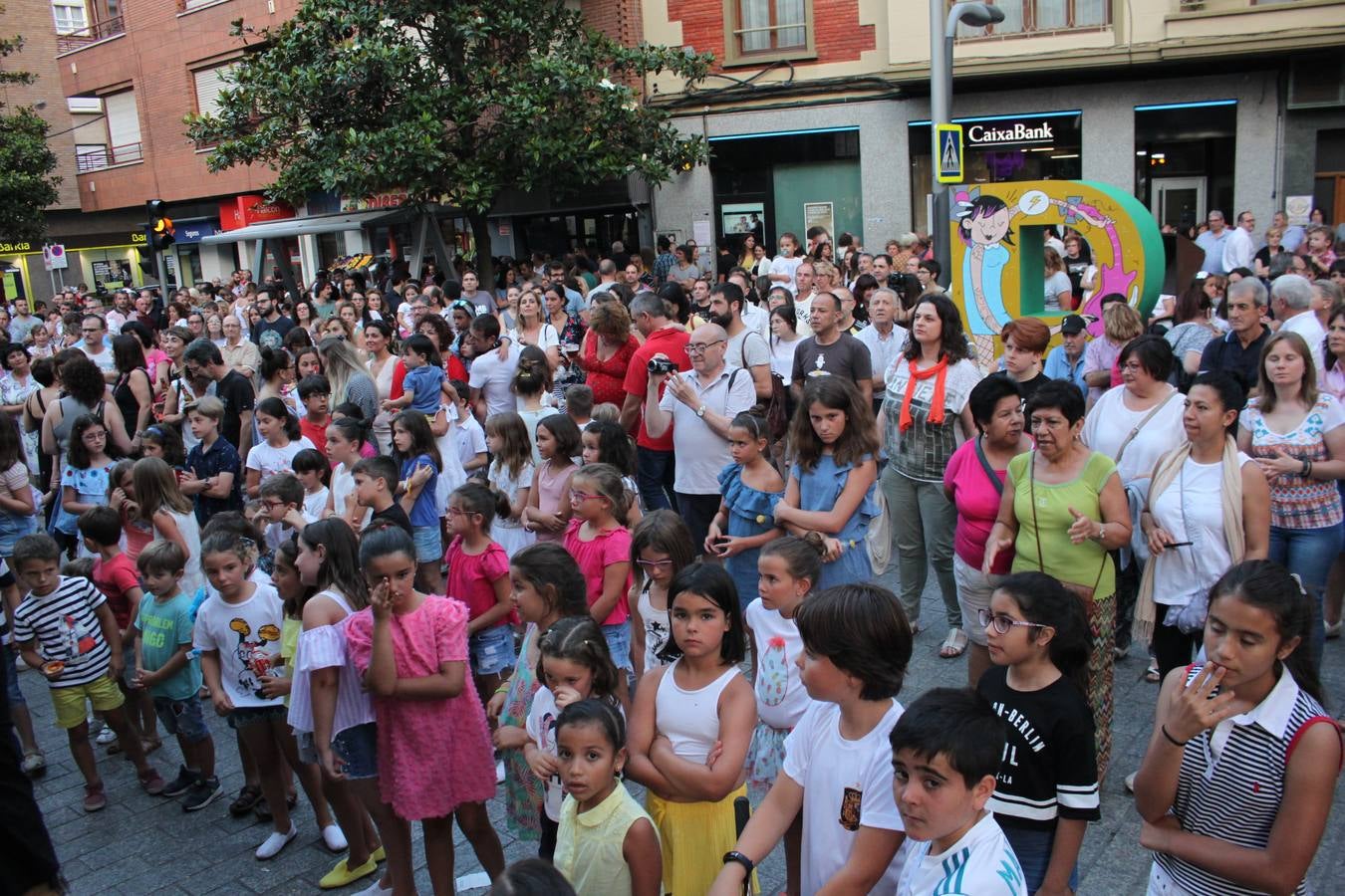 Teté y los Ciclones y concurso de arte urbano P de Pitillos