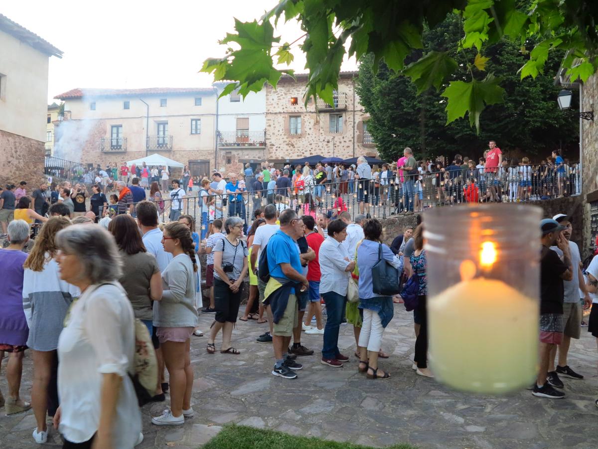 Fotos: Noche de las velas en El Rasillo