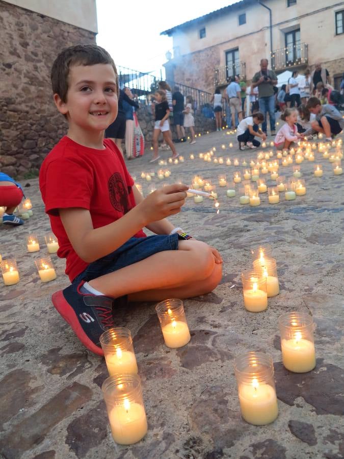 Fotos: Noche de las velas en El Rasillo