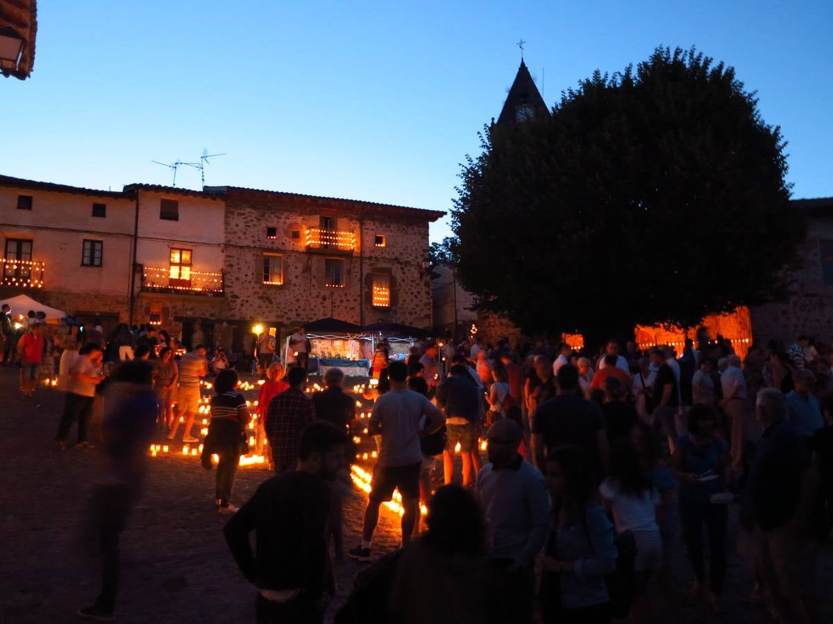 Fotos: Noche de las velas en El Rasillo