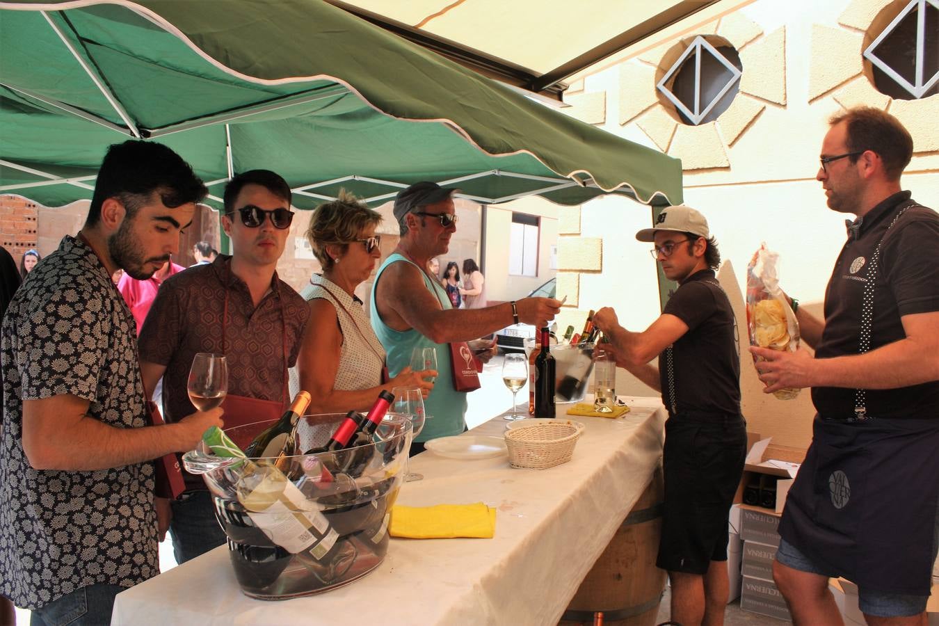 Gran ambiente en la localidad riojalteña.