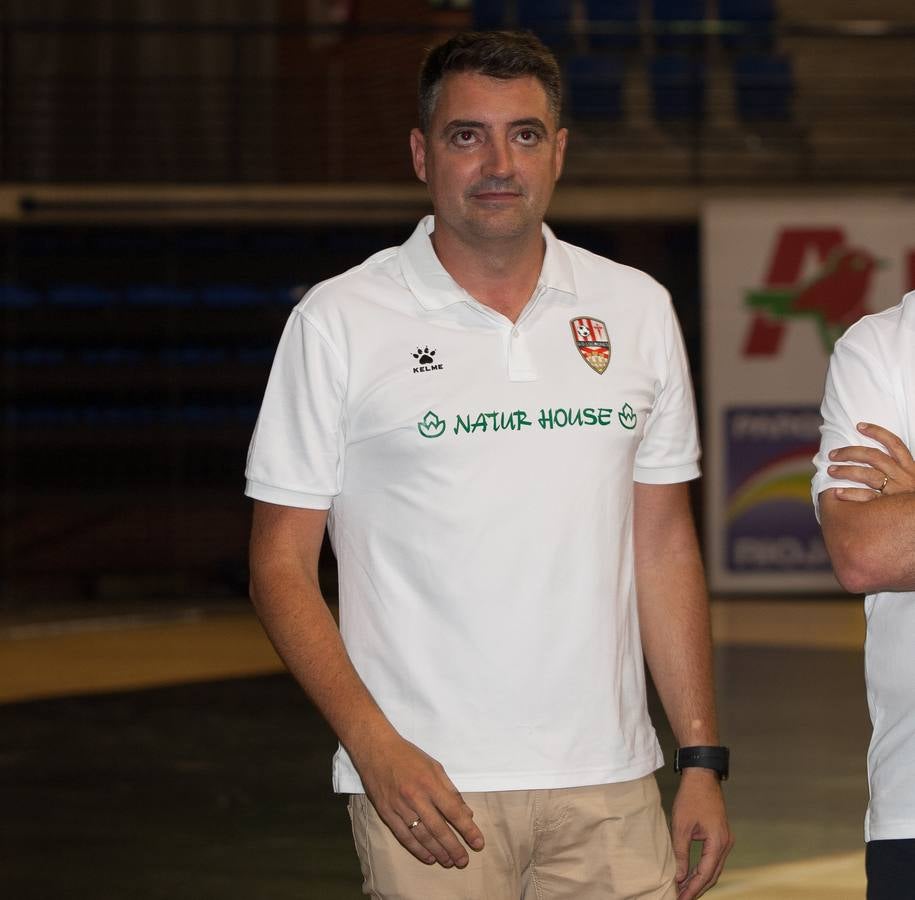 La UDL mantiene sus colores habituales en la primera equipación.