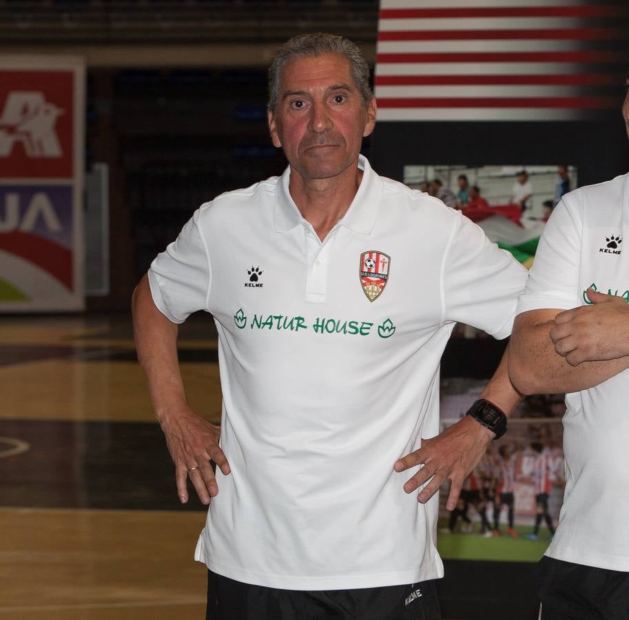 La UDL mantiene sus colores habituales en la primera equipación.