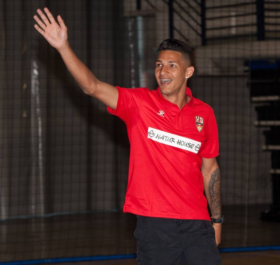 La UDL mantiene sus colores habituales en la primera equipación.