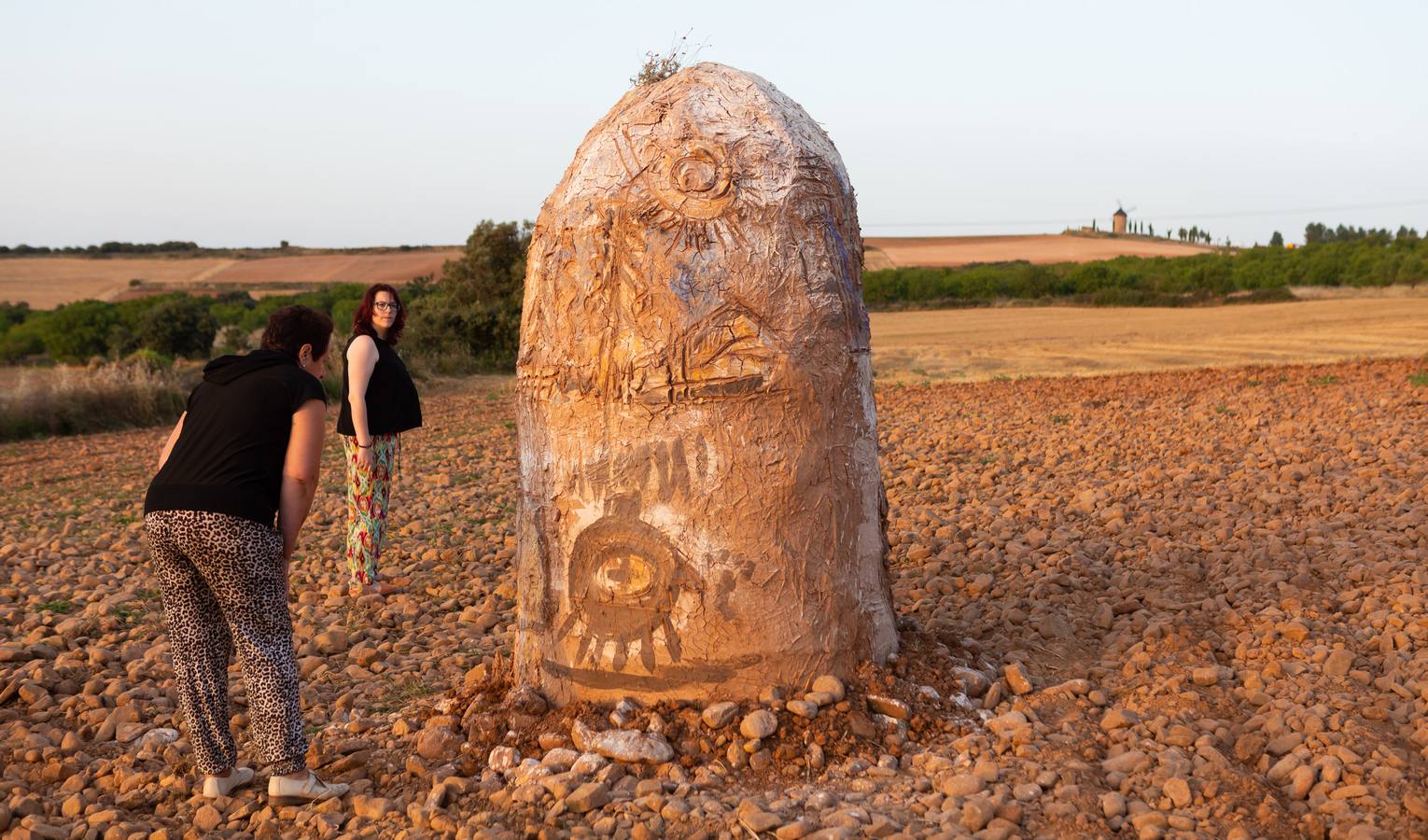 Ayer se inaugruó la XVI edición del certamen internacional Arte en la Tierra, en Santa Lucía de Ocón.