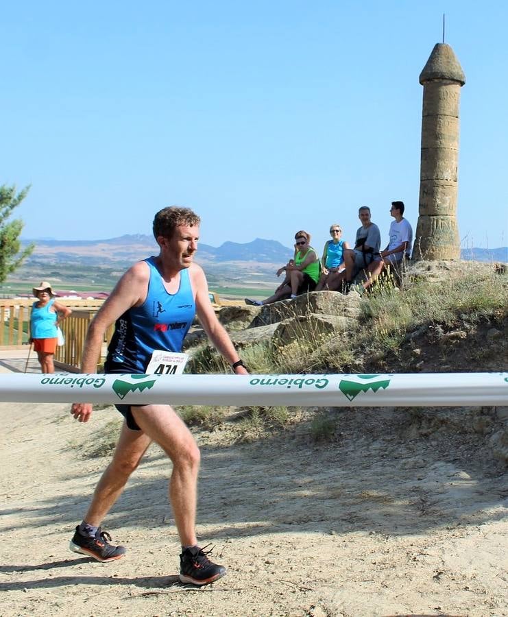 380 corredores han participado hoy en esta carrera celebrada Cuzcurrita del Río Tirón.