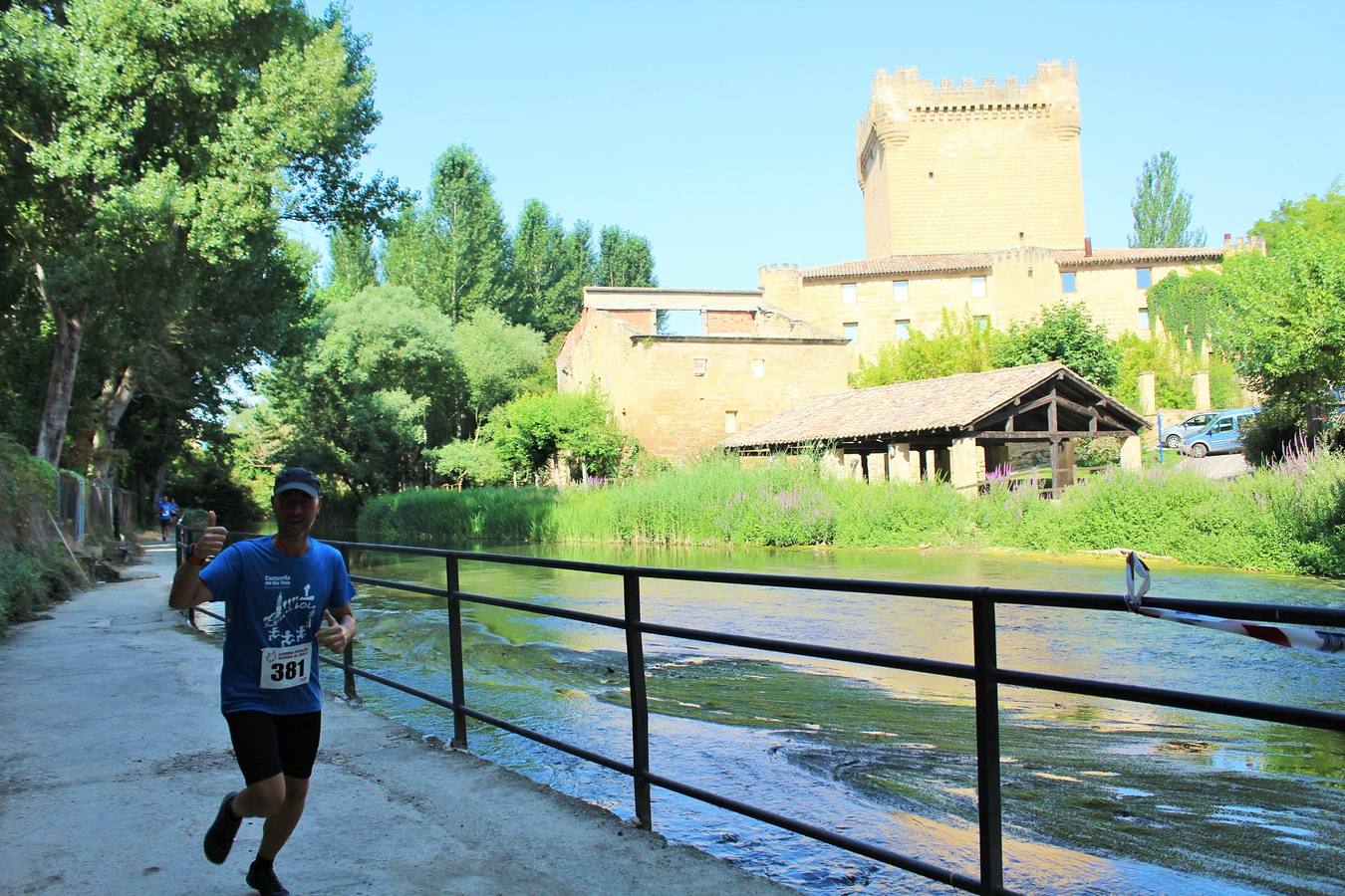 380 corredores han participado hoy en esta carrera celebrada Cuzcurrita del Río Tirón.