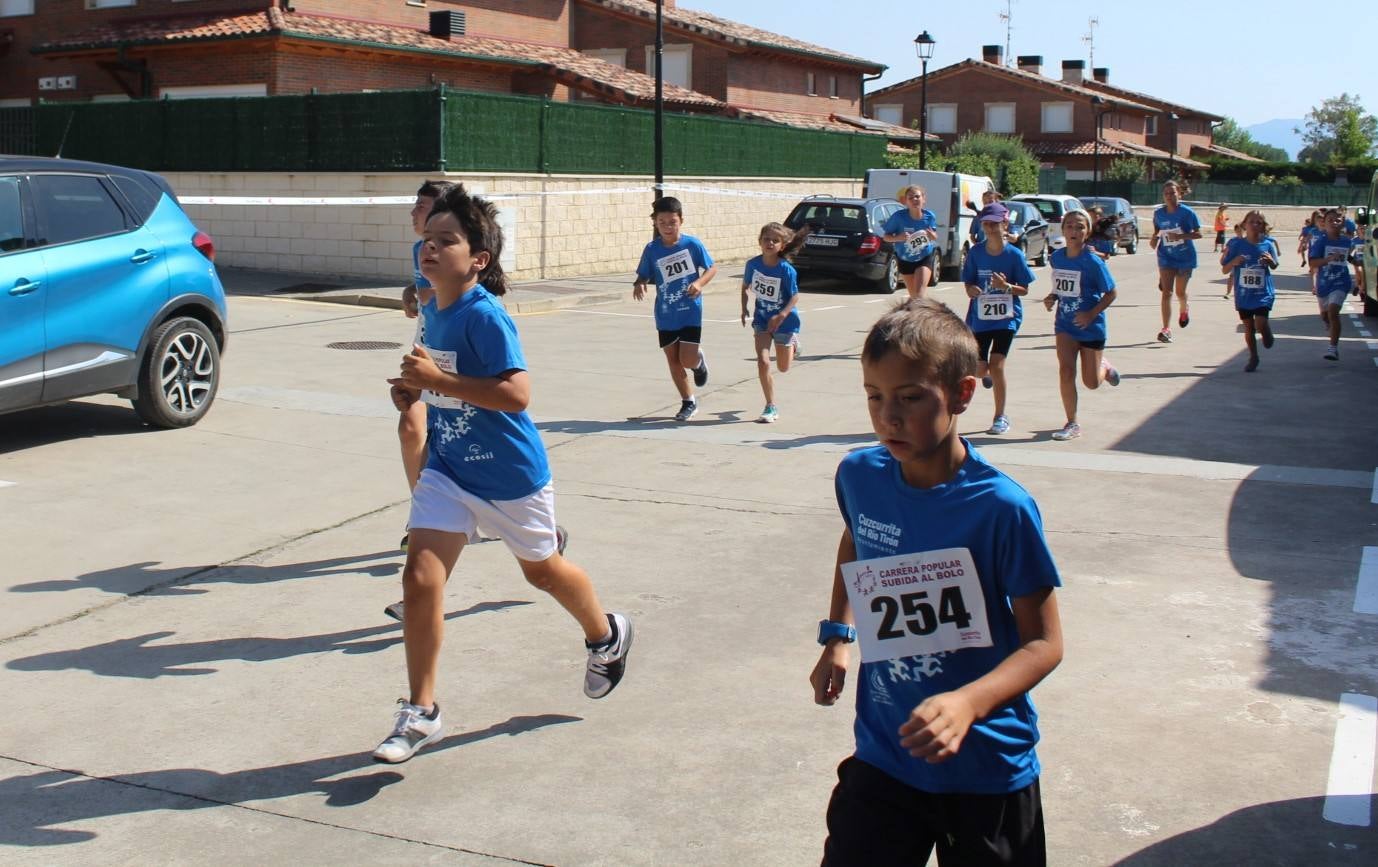 380 corredores han participado hoy en esta carrera celebrada Cuzcurrita del Río Tirón.