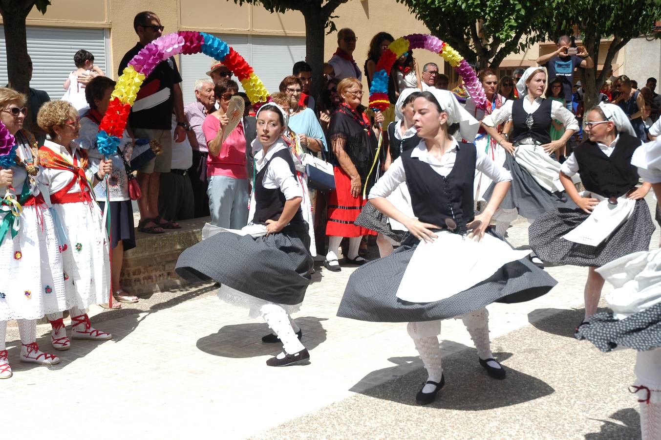 Procesión del día grande de las fiestas de la Virgen de Carravieso de Rincón de Soto.